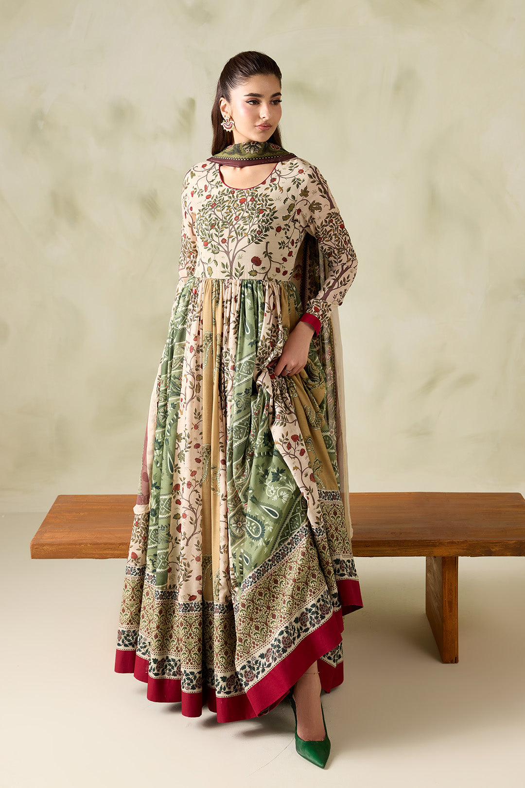 AF-PL-6066-Myra