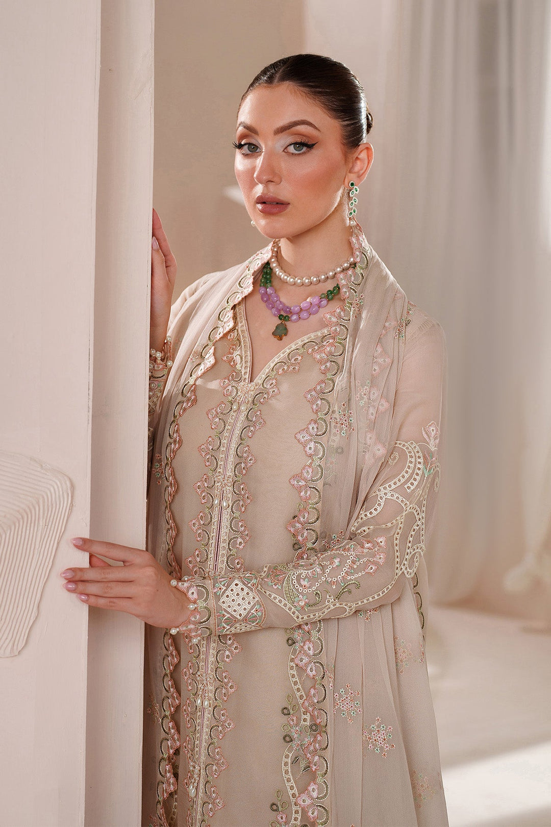 AF-BDHG-5037-Niora