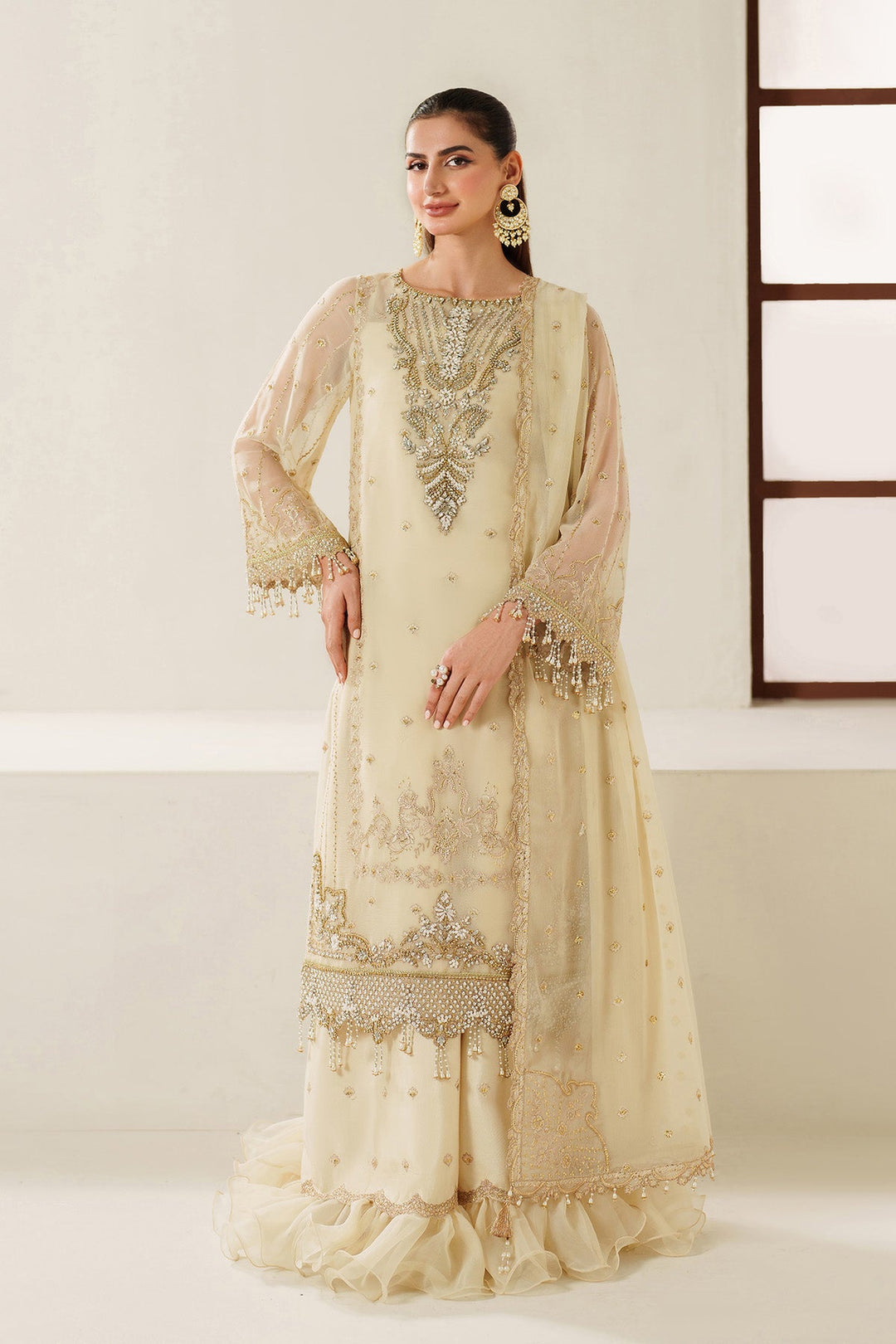 AF-HM-4052-Parnoor