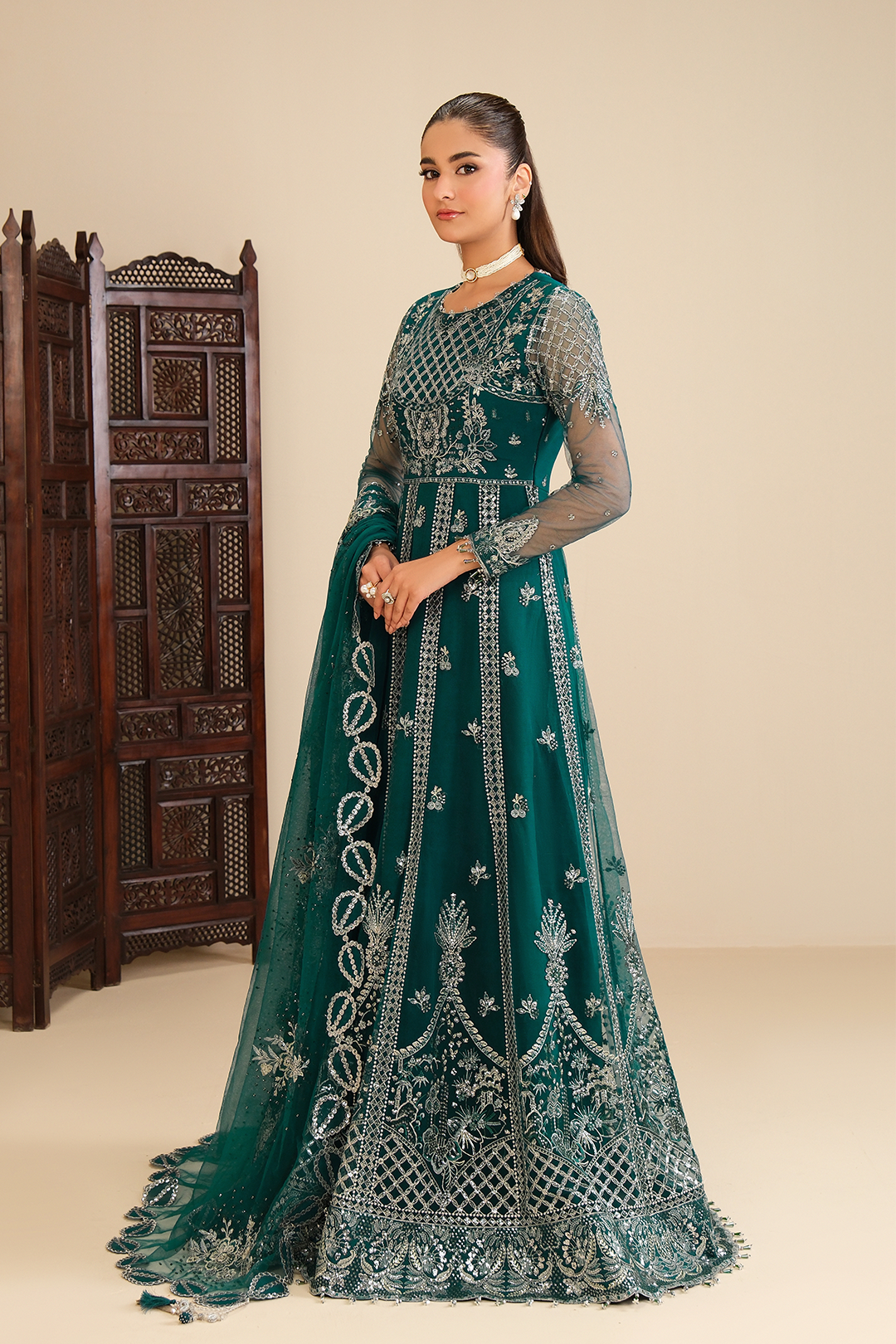 AF-NT-2261-Janaan