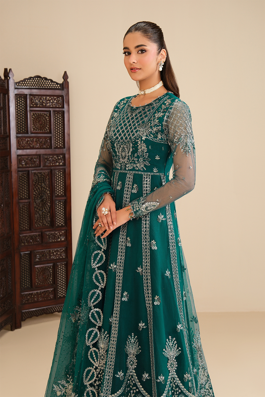 AF-NT-2261-Janaan