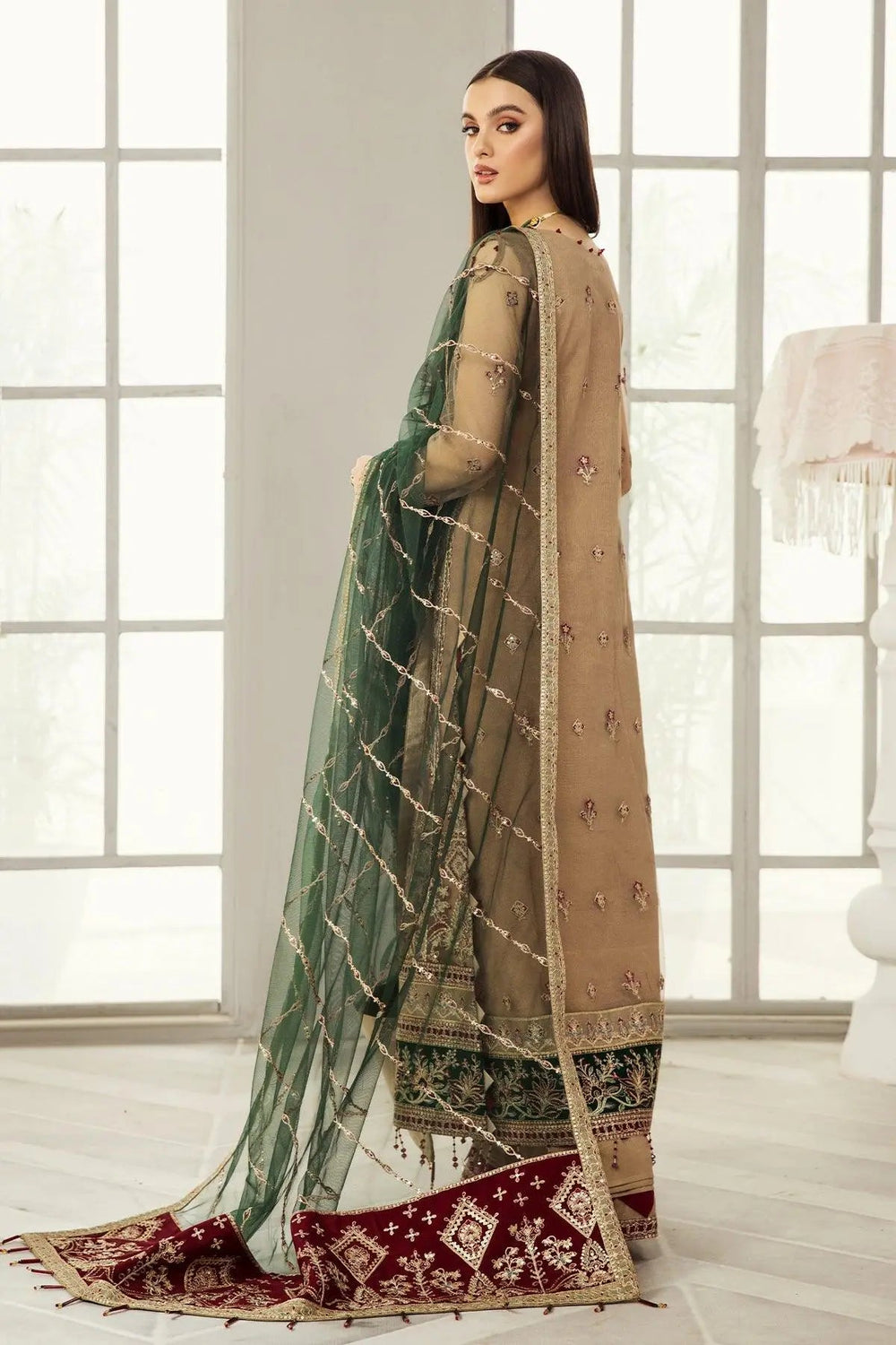 AF-UF-9002-Kehkashan Alizeh Formals