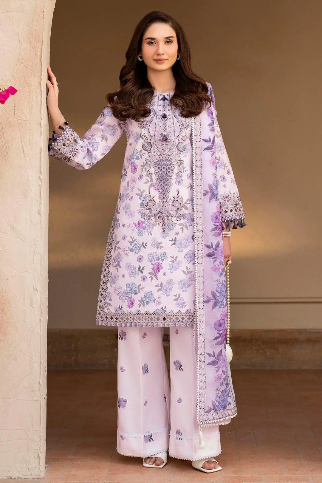 AF-EPL-7021-Lavy Embroidered Printed Lawn