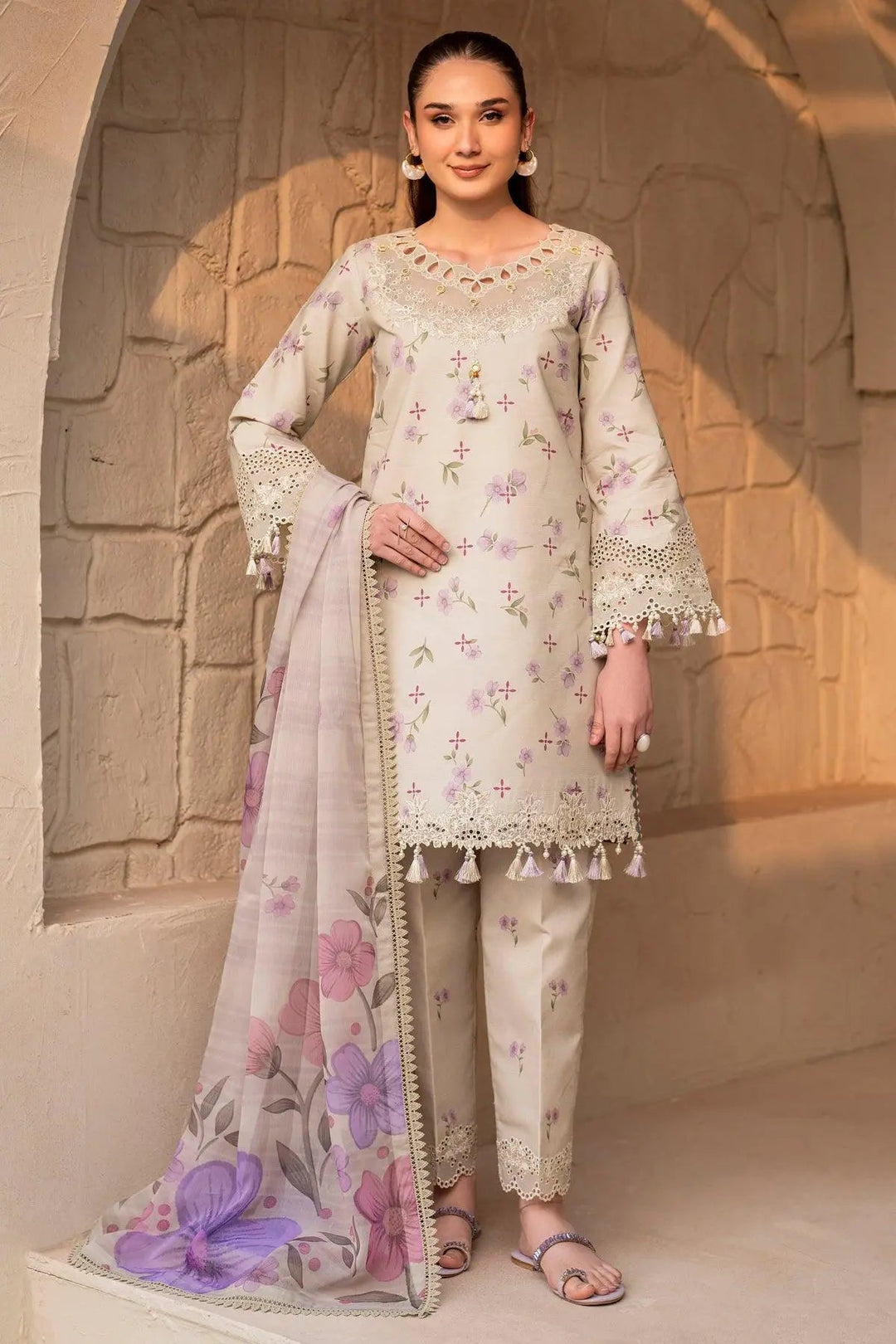 AF-EPL-7028-Pesto Embroidered Printed Lawn