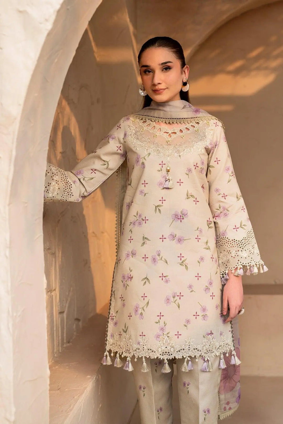AF-EPL-7028-Pesto Embroidered Printed Lawn